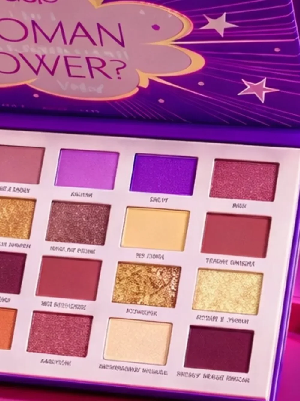 Ciaté London “I Am Woman Power” Eyeshadow Palette – 24 Shades, Matte & Shimmer - Picture 5 of 6